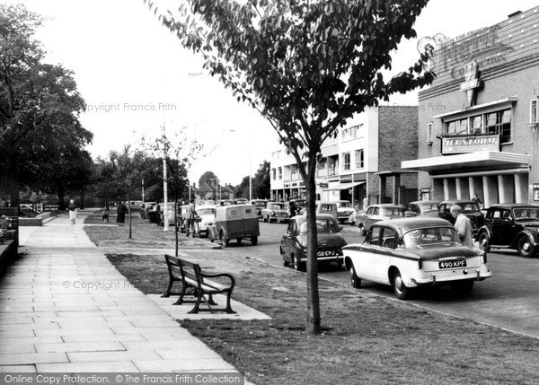 Photo of Walton-on-Thames, New Zealand Avenue c1960