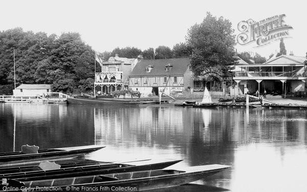 Photo of Walton On Thames, Swan Hotel c.1890