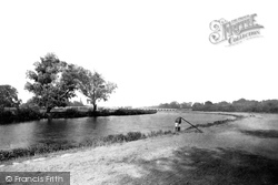 The River 1890, Walton-on-Thames