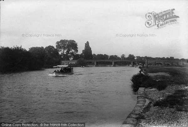 Photo of Walton On Thames, The River 1908