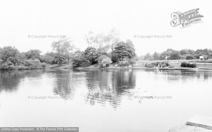 Photo of Walton On The Hill, The Pond c.1960