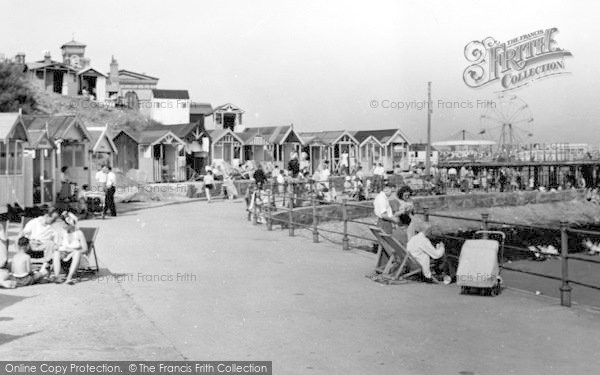 Photo of Walton On The Naze, Southcliff Parade c.1950