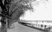 Wandsworth, by the River Thames c1955