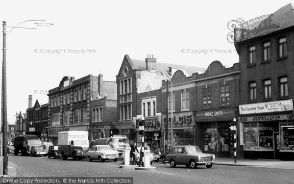 Photo of Wandsworth, High Street c1960