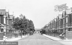 Merton Road c.1900, Wandsworth