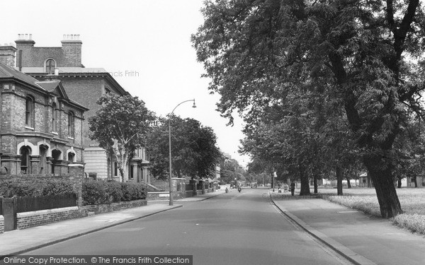 Photo of Wandsworth, North Side 1954