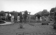 Flower Gardens c.1960, Wannock