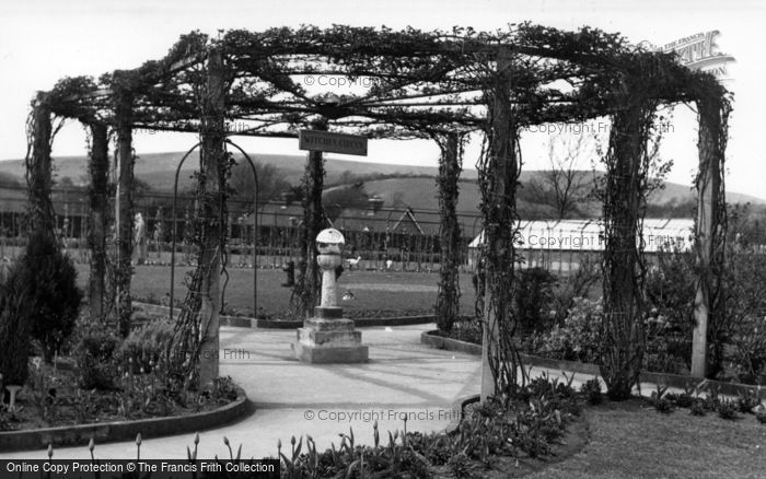 Photo of Wannock, Gardens c.1960