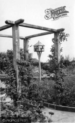 Gardens, Dove Cot c.1955, Wannock