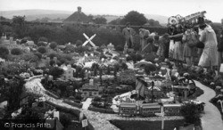 Gardens, Model Village c.1960, Wannock