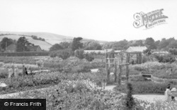 South Downs And Gardens c.1955, Wannock