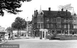 The George Hotel c.1948, Wanstead