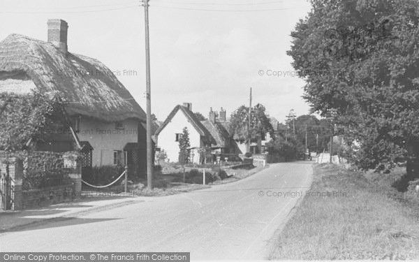 Photo of Warborough, Thame Road c.1955