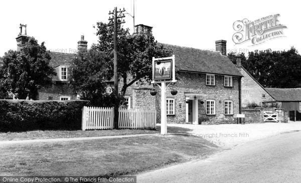 Photo of Warborough, The Cricketers c.1960