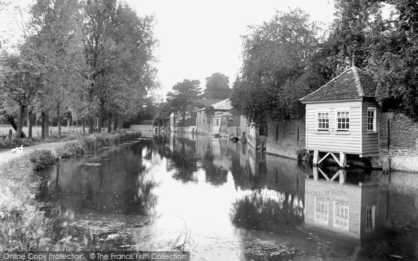 Photo of Ware, A Gazebo On The River Lea 1925