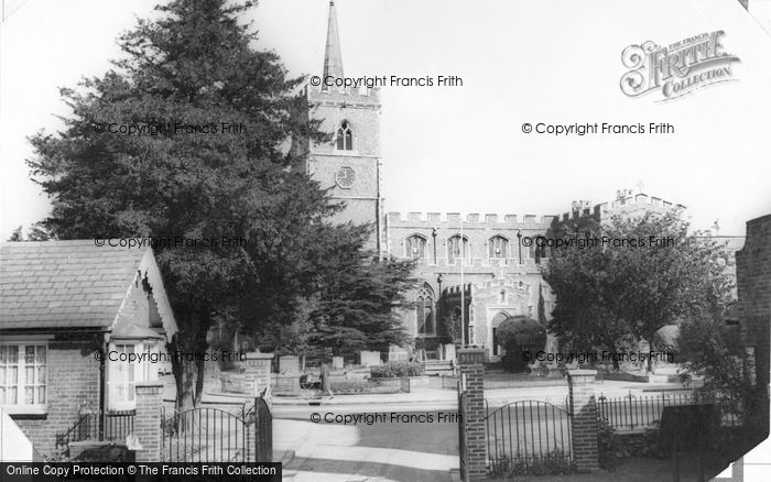Photo of Ware, St Mary's Parish Church c.1965