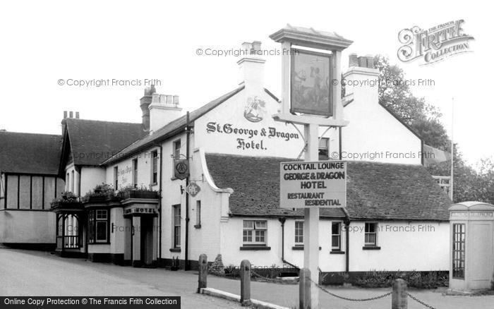 Photo of Wargrave, St George And Dragon Hotel c.1955