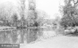 The River c.1960, Wargrave