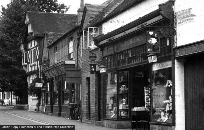 Photo of Wargrave, W.H.Smith & Son, High Street c.1950