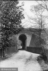 Approach To Jacob's Ladder 1907, Warlingham
