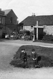 Boys In The Village 1907, Warlingham