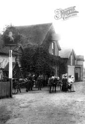 Customers At Ye Olde Whyte Lion 1903, Warlingham