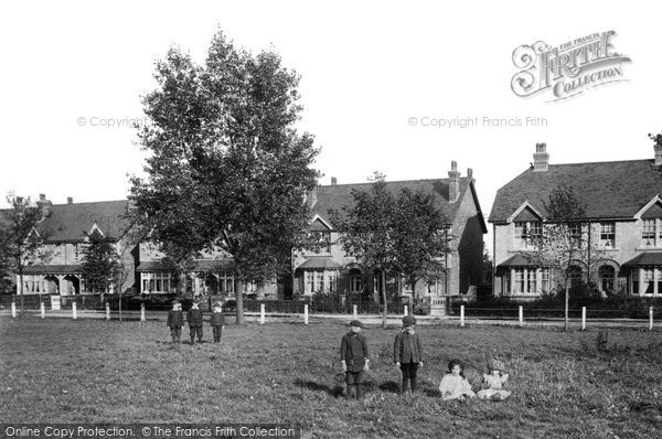 Photo of Warlingham, School Common 1907