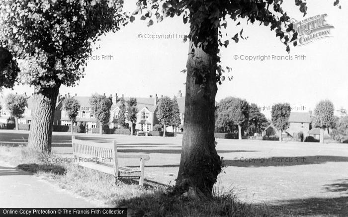 Photo of Warlingham, School Common c.1955