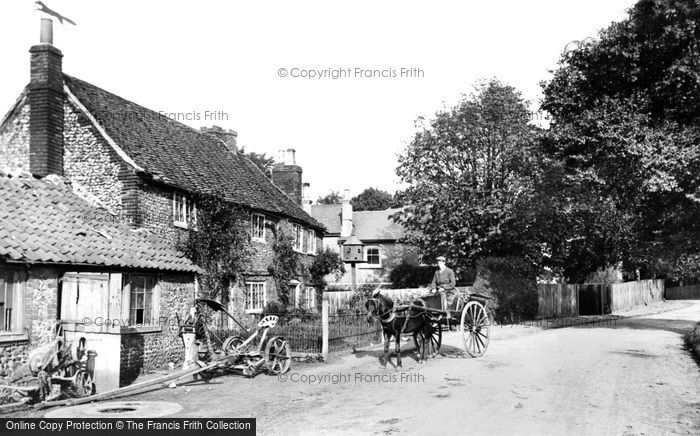 Photo of Warlingham, The Old Forge 1907