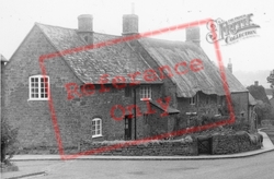 Old Cottages c.1965, Warmington