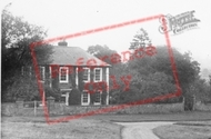 The Green c.1965, Warmington