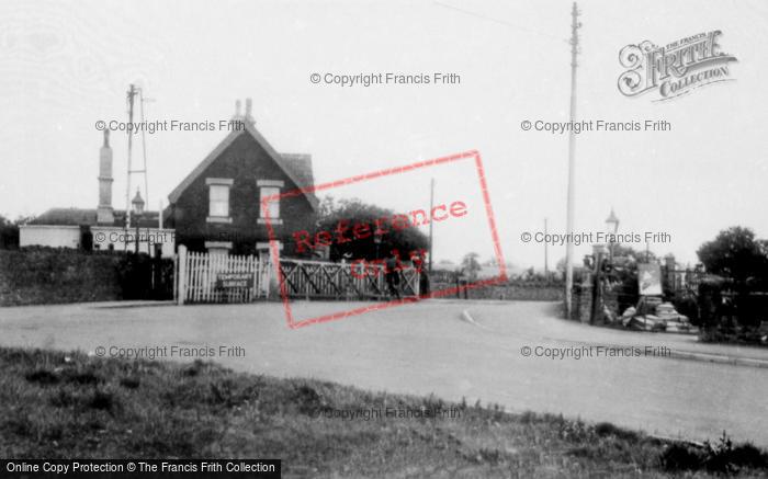 Photo of Warmley, The Railway Crossing c.1955