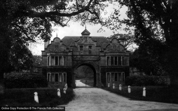 Photo of Warnham, Court Lodge 1933