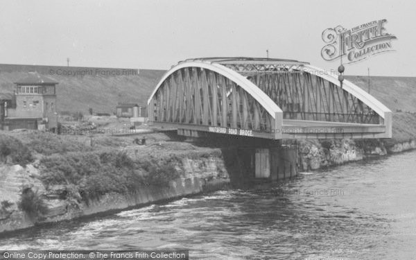 Photo of Warrington, Knutsford Road Bridge c.1950