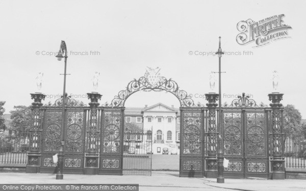 Photo of Warrington, Park Gates And Town Hall c.1965