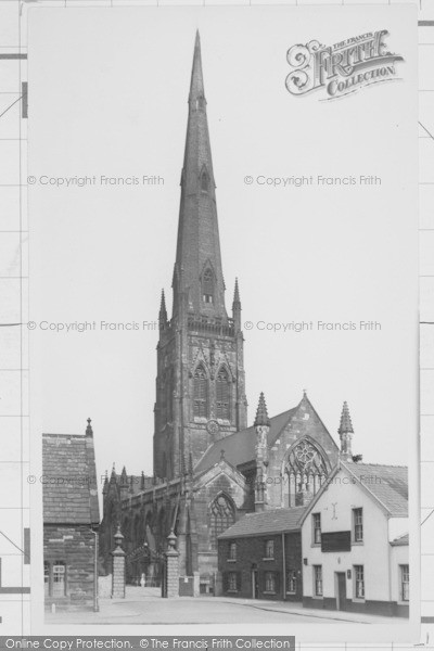 Photo of Warrington, St Elphin's Church c.1950