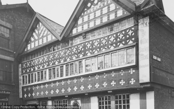 Photo of Warrington, The Barley Mow Inn c.1950