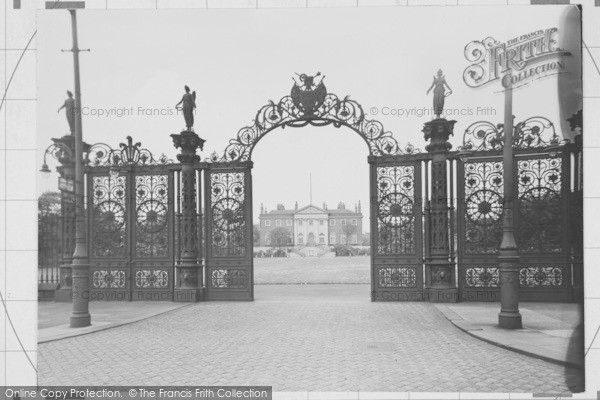 Photo of Warrington, The Town Hall And Park Gates c.1955