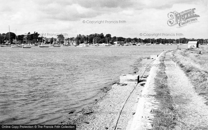 Photo of Warsash, Ferry Walk c.1955