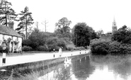 Village Pond c.1960, Warter