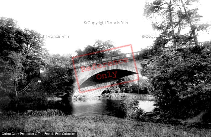 Photo of Warwick, Castle Bridge 1892