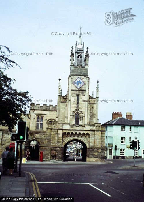 Photo of Warwick, East Gate 1979