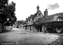 Mill Street 1922, Warwick