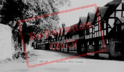 Mill Street c.1955, Warwick