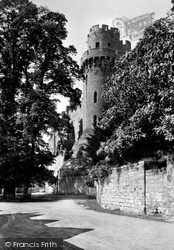 The Castle, Caesar's Tower 1892, Warwick
