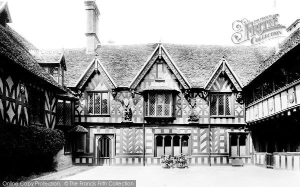 Photo of Warwick, The Quadrangle, Lord Leycester Hospital 1892