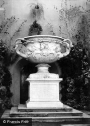 The Warwick Vase c.1900, Warwick