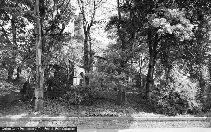 Photo of Washington, Holy Trinity Church c.1955