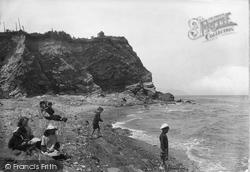 Beach And Cliffs 1919, Watchet