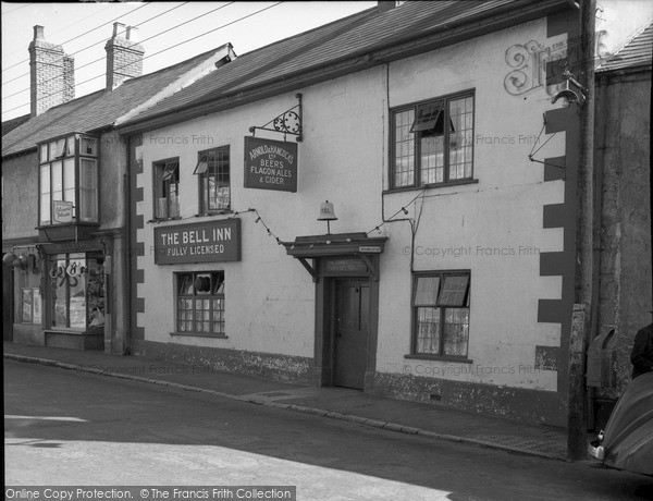 Photo of Watchet, The Bell Inn 1957